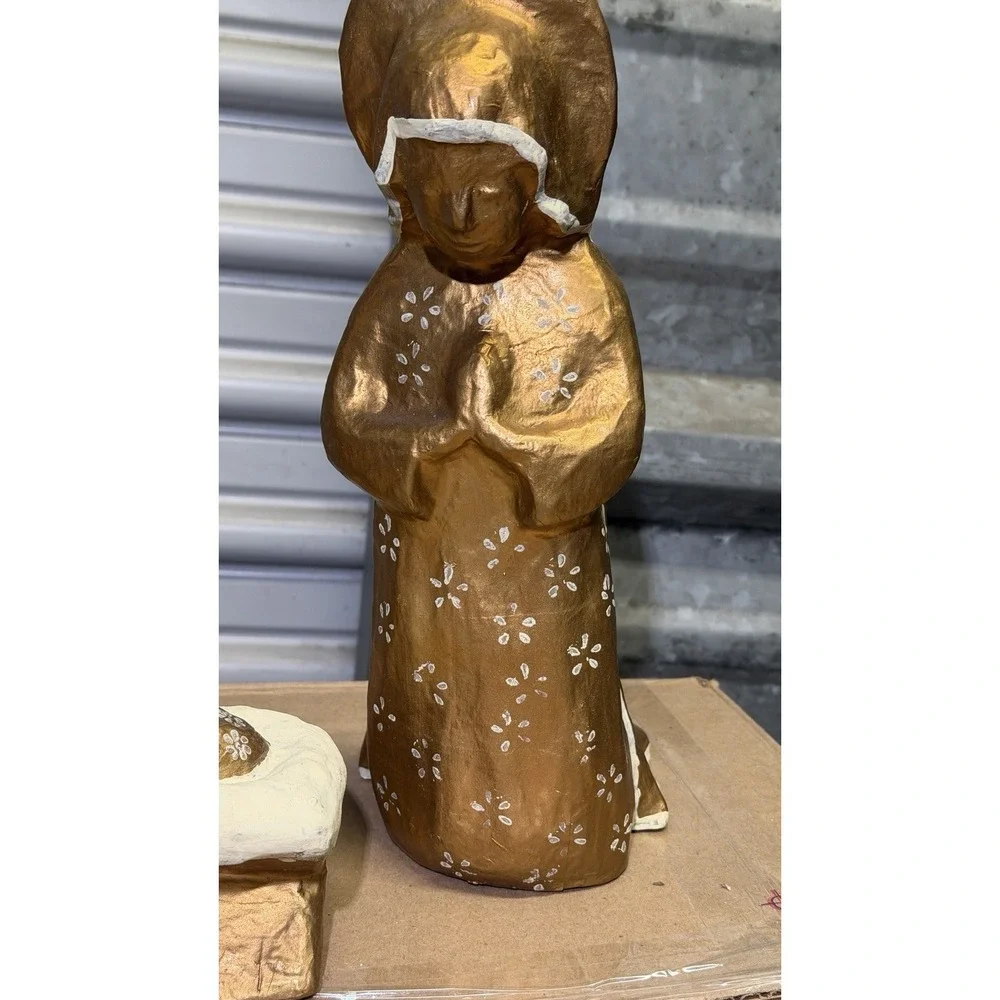 Neiman Marcus Vintage Handcrafted Nativity Set Joseph‎ Mary Baby Jesus w/ Box